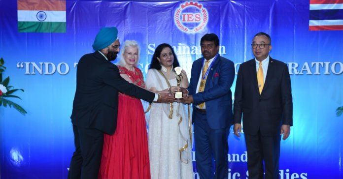 Dr Hari Krishna Maram Receives International Icon Award For His Contributions In Vision Digital India