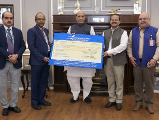 Bharat Electronics Limited presents Rs. 174.44 crore final dividend Cheque to Raksha Mantri Shri Rajnath Singh