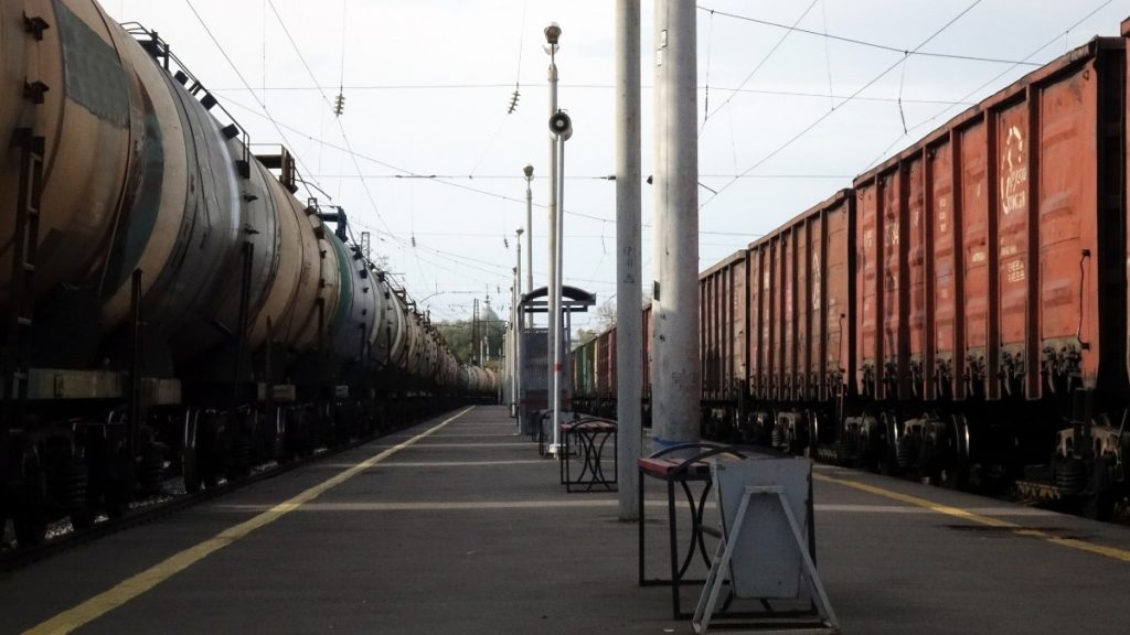 Ministry of Railways introduces Policy regarding Premium Indent to facilitate freight customers-India press release