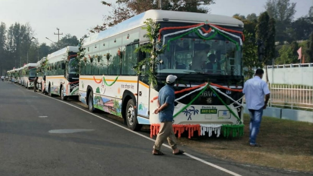 Andaman Lt Governor flags off electric buses; will curb pollution on the island - India press release