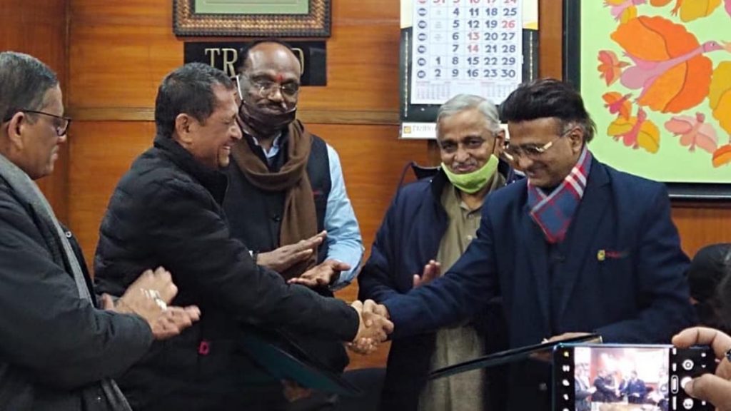 Trifed Signs MoU with Akhil Bhartiya Vanvasi Kalyan Ashram for Setting up of TRIFOOD Parks in Madhya Pradesh -India press release