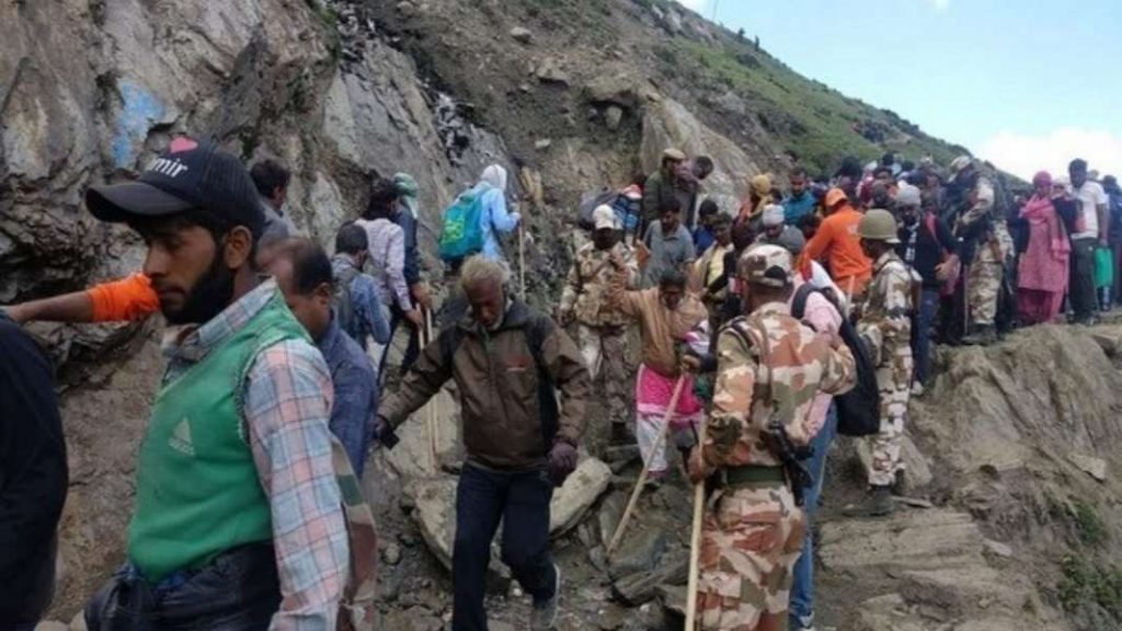 J and K prepares for Amarnath Yatra, 6 lakh pilgrims expected