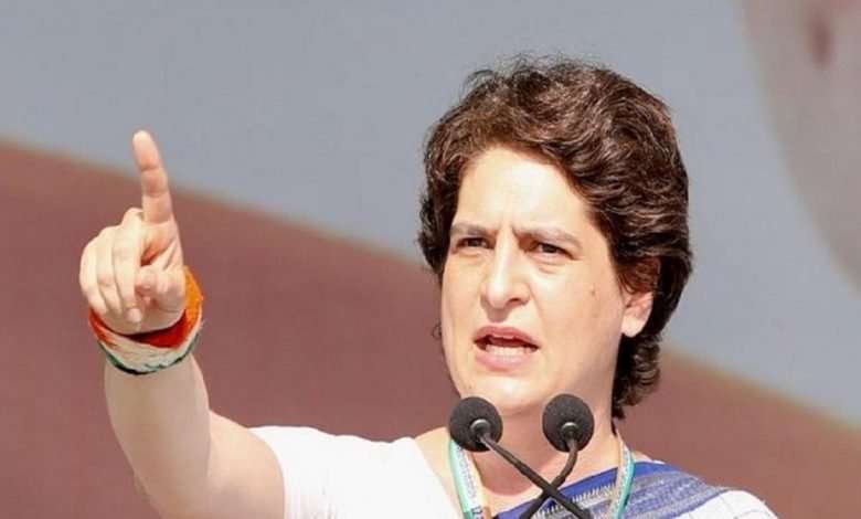 Photo of ‘People are crying for medicines, oxygen but they are laughing during rallies’, says Priyanka Gandhi