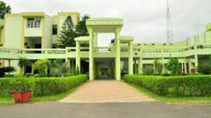 Satyajit Ray Film and Television Institute holds the 10th convocation Satyajit Ray Film and Television Institute holds the 10th convocation