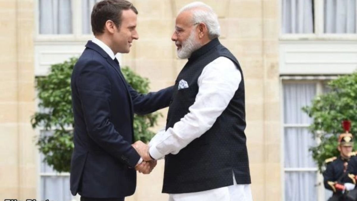 The phone call between Prime Minister Shri Narendra Modi and H.E. Emmanuel Macron, President of the French Republic
