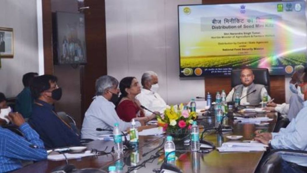 Roadmap for Self Sufficiency in Pulses and Oilseeds: Agriculture Minister
