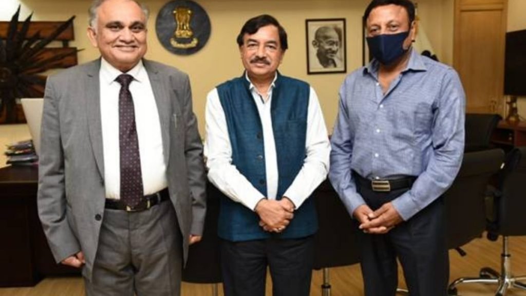 Shri Anup Chandra Pandey takes over as new Election Commissioner 
