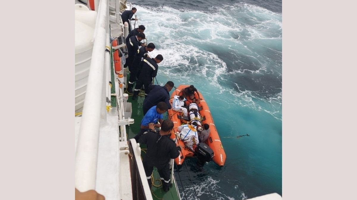 Photo of Indian Coast Guard rescues nine crew from sinking vessel Ganga-I off Cinque Island