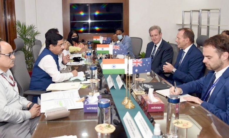 Australian delegation calls on Union Minister Shri Pralhad Joshi