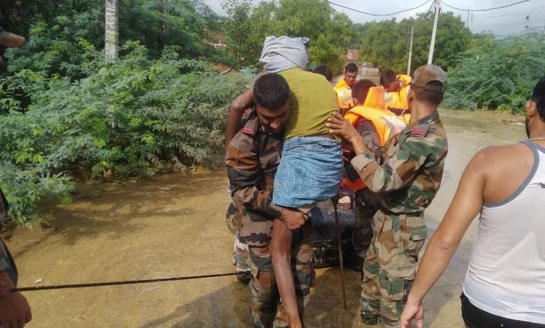 PRESS RELEASE :ARMY COLUMNS MOBILIZED IN FLOOD AFFECTED AREAS OF MADHYA PRADESH