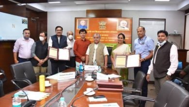 Photo of Ministry of Agriculture and Farmers Welfare Shri Narendra Singh Tomar signs 5 MOUs with private companies for taking forward Digital Agriculture