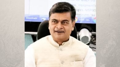 Shri RK Singh takes a review of thermal power plants