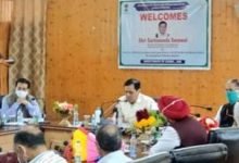 Photo of Union Ayush Minister Shri Sarbanand Sonowal Visits Baramulla presides over Seminar on AYUSH Intervention; Inaugurates Yoga Demonstration cum Exhibition Camp