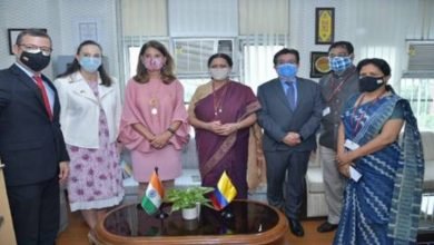 A high-level delegation from Colombia led by H.E. Marta Lucia Ramirez de Rincón, Vice-President and Minister of Foreign Affairs of Colombia, visits the Department of Biotechnology