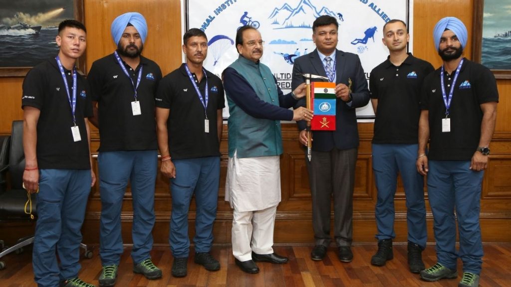 Raksha Rajya Mantri Shri Ajay Bhatt flags off NIMAS multidimensional adventure sports expedition to Europe