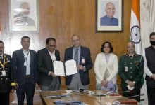 Photo of Ministry of Defence signs MoU with IITE, Gandhinagar for the training of 800 Sainik School teachers