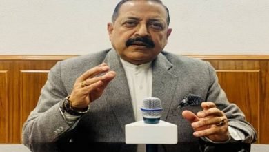 Photo of Union Minister Dr Jitendra Singh says pregnant women employees and Divyang employees have been exempted from attending office due to rising COVID cases