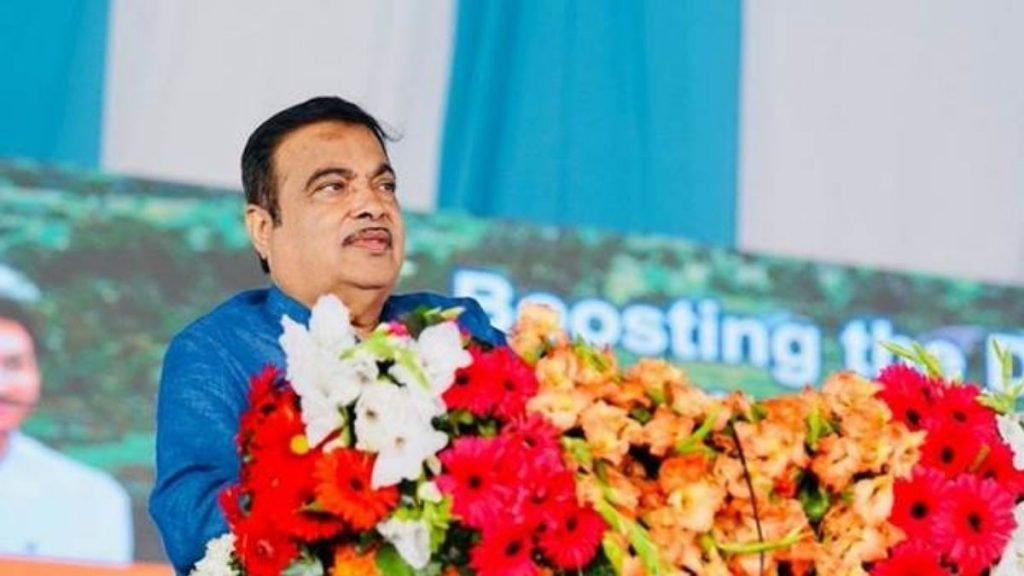 Shri Nitin Gadkari inaugurates and lays the Foundation Stone of 51 National Highway Projects with an investment of Rs. 21,559 Crore in Vijaywada, Andhra Pradesh.