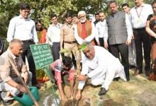 From Minister to Officials, Media to people, everyone plants together 75 saplings on International Day of Forests at National Zoological Park