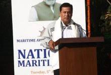 Photo of Shri Sarbananda Sonowal emphasises the important contribution of seafarers during the tough COVID times in making the country self-reliant and keeping the global supply chain operational