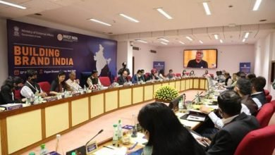 Photo of Dr Mansukh Mandaviya, Union Health Minister addresses a roundtable conference with senior IFS Officers on Building Brand India