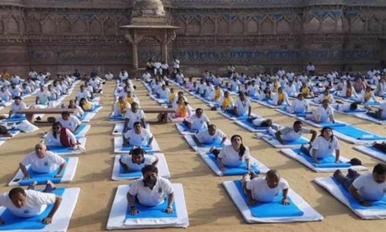 Ministry of Civil Aviation celebrated International Yoga Day 2022 at Gwalior Fort