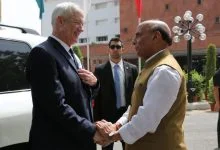 Photo of Raksha Mantri Shri Rajnath Singh and his Israeli counterpart Mr Benjamin Gantz hold bilateral talks in New Delhi