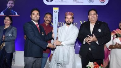 Photo of Shri Anurag Singh Thakur attends the Dharamshala leg of the Chess Olympiad torch relay, and says will do everything to popularize chess in Himachal and India