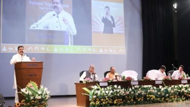 Photo of Shri Dharmendra Pradhan suggests the inclusion of Yoga in the school curriculum