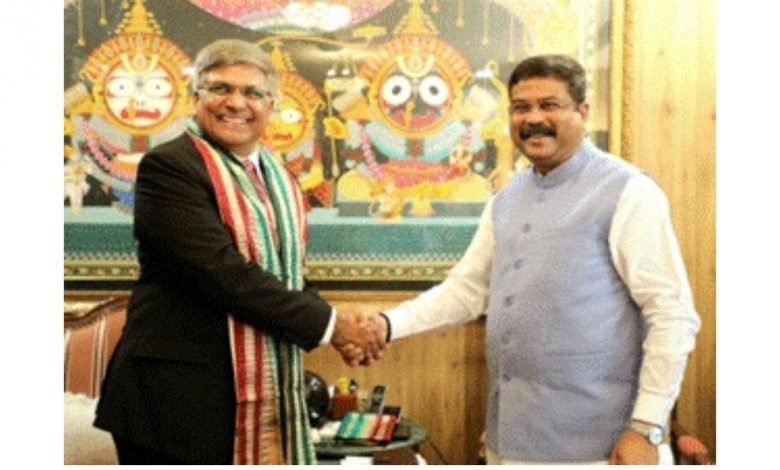 The US National Science Foundation Director meets Shri Dharmendra Pradhan and expresses keenness to enhance collaboration with India