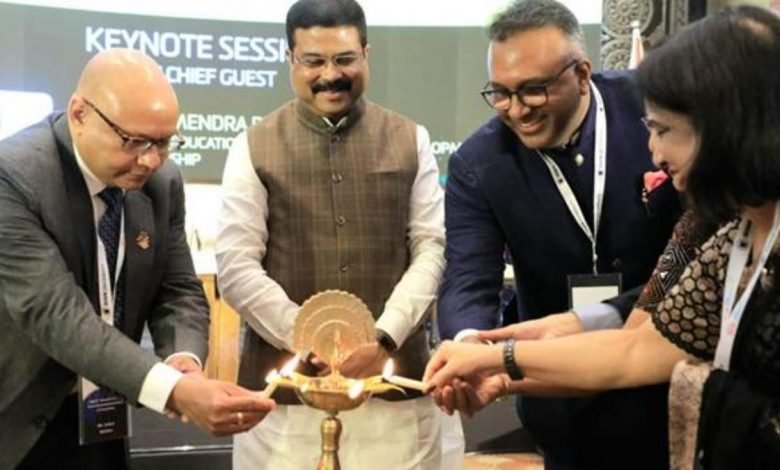 Shri Dharmendra Pradhan participates in International Conclave on "Digital Transformation and Internationalization of the Higher Education”