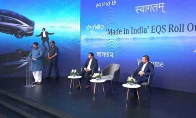Shri Nitin Gadkari emphasizes the importance of E-vehicles in transforming the Automobile industry