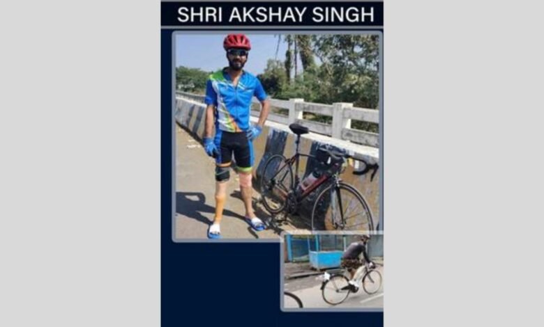 Meet Shri Akshay Singh, a young cyclist enthusiast from Kanpur (U.P.) who lost his right leg in a train accident