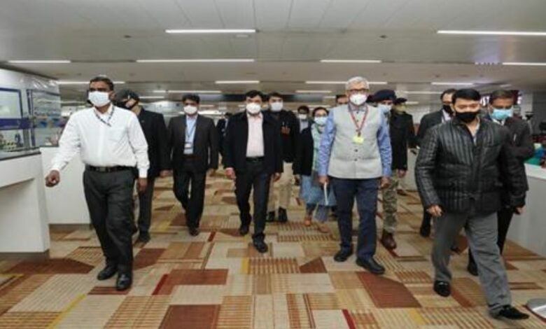 Dr Mansukh Mandaviya reviews Arrangements for Screening and Testing of International Passengers at Indira Gandhi International Airport