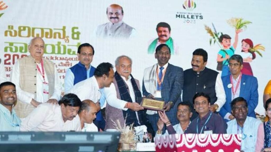 Shri Narendra Singh Tomar visits the International Trade Fair on Millets and Organic Products, in Bengaluru