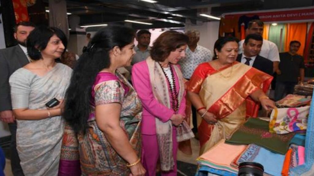 US Secretary of Commerce H.E Ms Gina Raimondo visits Handloom Haat; Witnesses live loom and craft demonstration