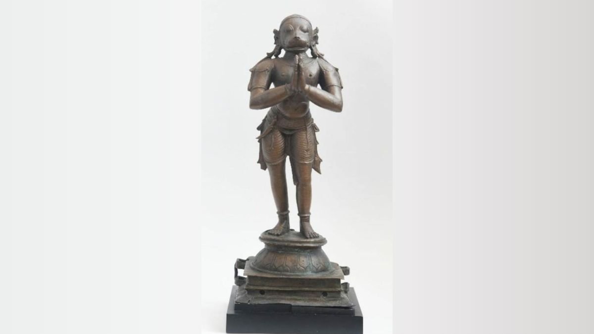 Stolen sculpture of Lord Hanuman belonging to the Chola Period retrieved;  handed over to Idol Wing, Tamil Nadu