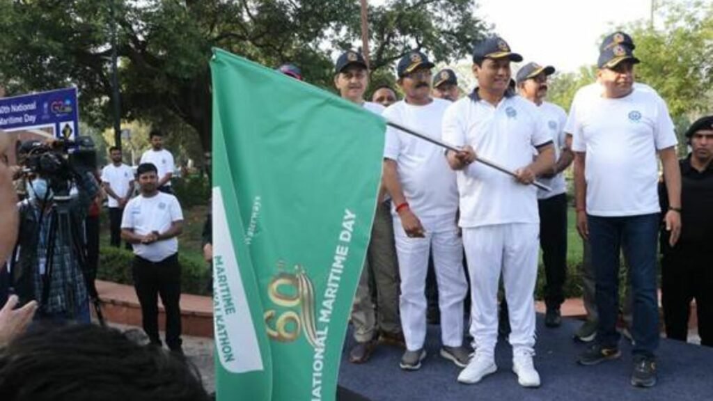 Shri Sarbananda Sonowal flags off Maritime Awareness Walkathon on the occasion of National Maritime Day
