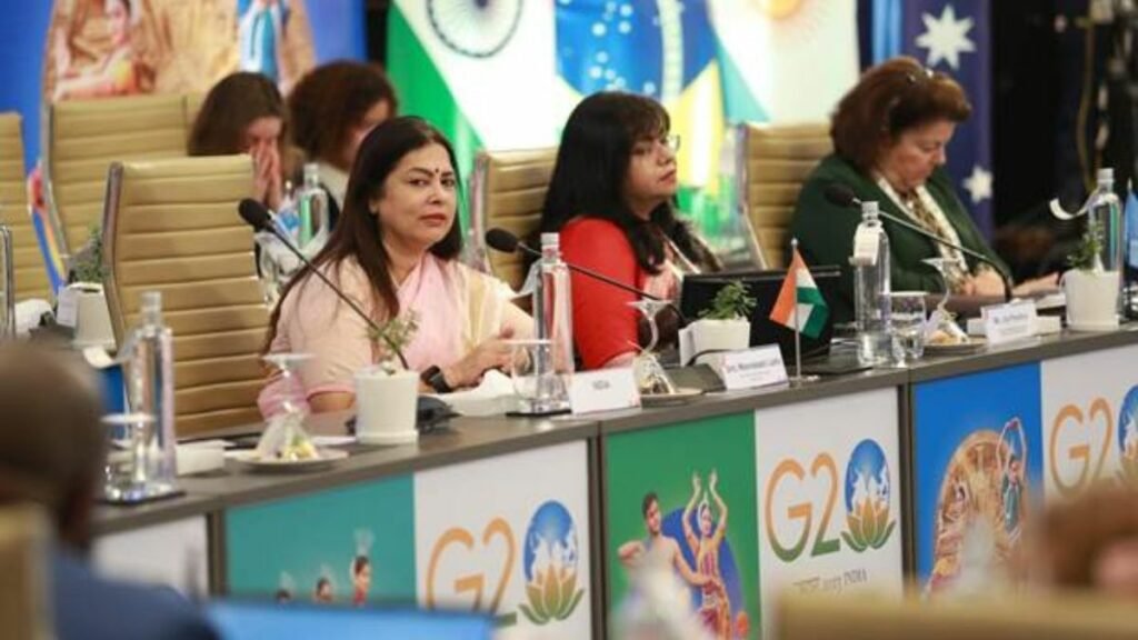 Ms Meenakashi Lekhi graced the Day-2 deliberations of the G-20 Culture Working Group (CWG) at Bhubaneswar