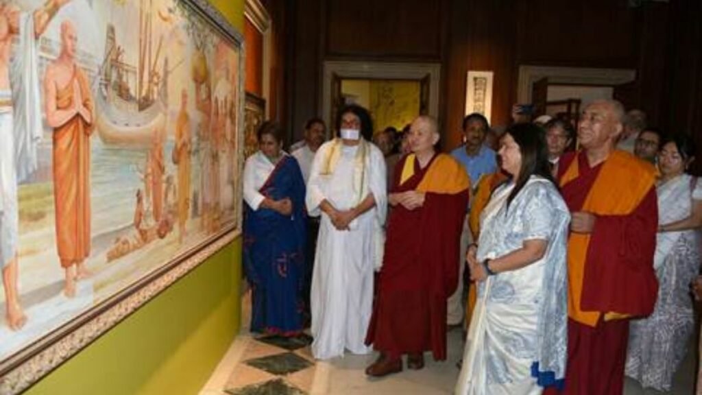Smt. Meenakshi Lekhi inaugurates the ‘Buddham Saranam Gacchami’ exhibition at the National Gallery of Modern Arts, New Delhi.