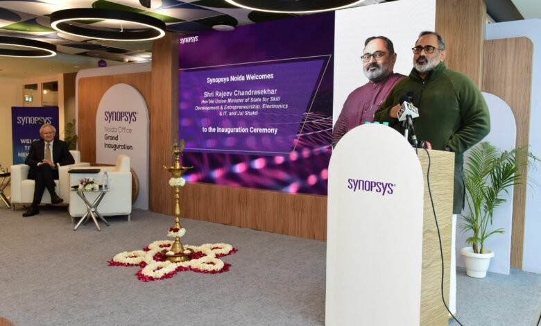 Union Minister Rajeev Chandrasekhar Inaugurates Synopsys’ Chip Design Centre in Noida