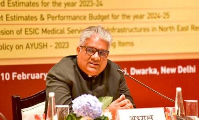 Medical Benefits to be extended to superannuated Insured Persons with relaxed norms