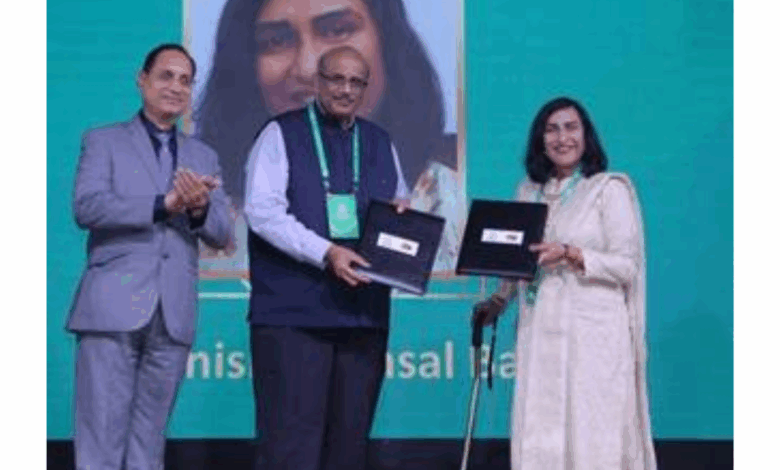 Department of Posts and AMFI Sign Landmark MoU to distribute Mutual Funds via Post Offices