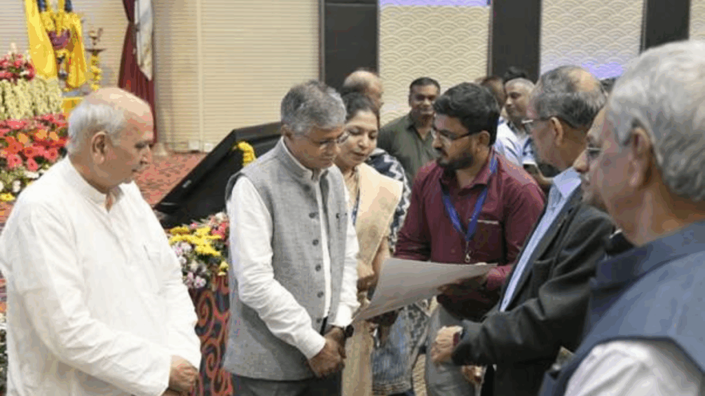 Rashtriya Ayurveda Vidyapeeth concludes 30th National Seminar on Paediatric Health