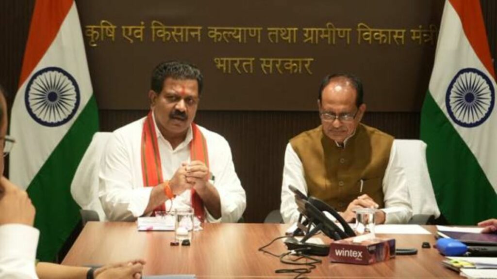 Shri Shivraj Singh Chouhan meets Chhattisgarh Deputy Chief Minister Shri Vijay Sharma