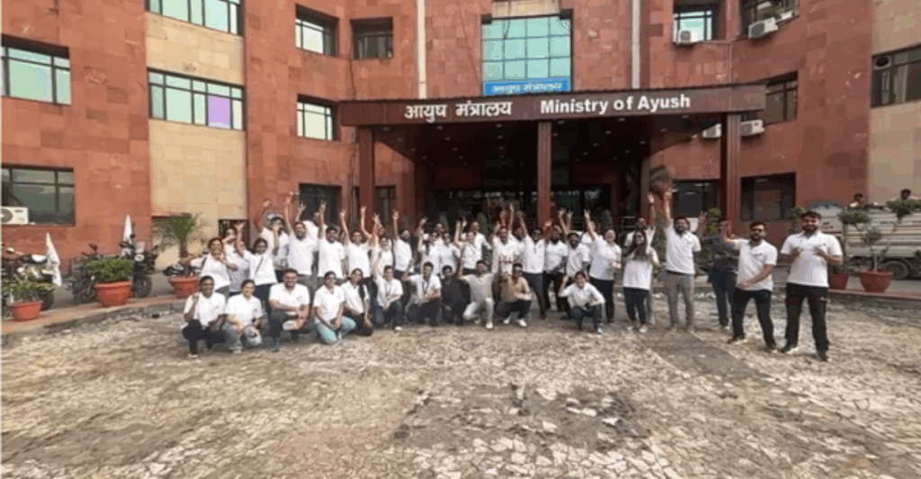 AIIA Organises Bike Rally Ahead of Ayurveda Day 2025 to Promote Health and Sustainability