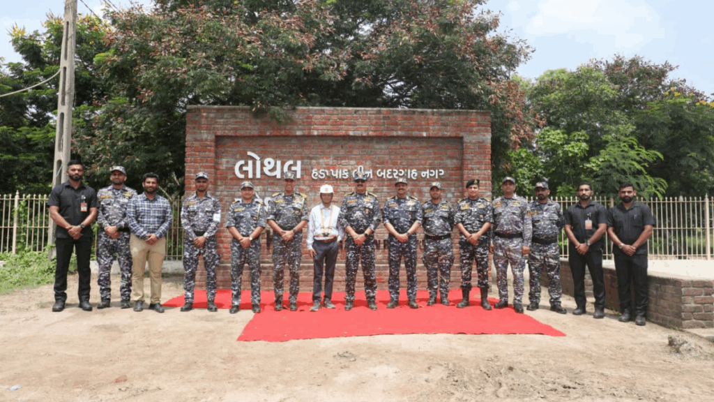 CHIEF OF THE NAVAL STAFF VISITS NATIONAL MARITIME HERITAGE COMPLEX AT LOTHAL, GUJARAT