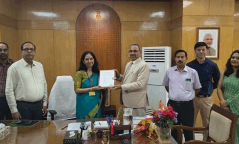 Ms Vandana Gupta assumes charge of Controller General of Communication Accounts