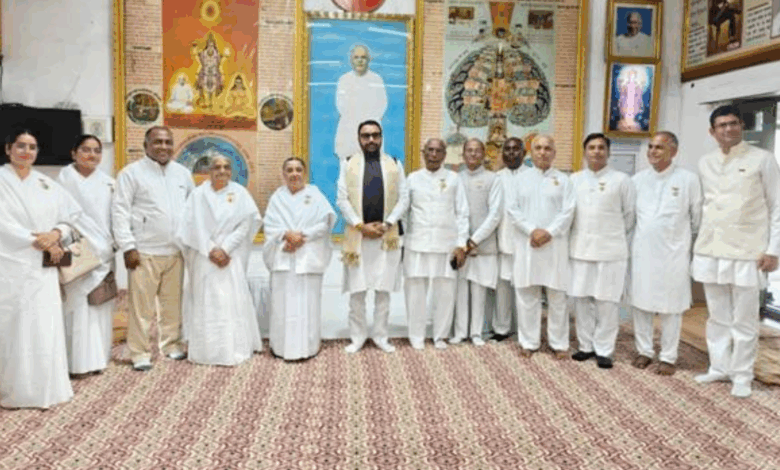 Shri Prataprao Jadhav visits Brahma Kumaris Headquarters at Mount Abu
