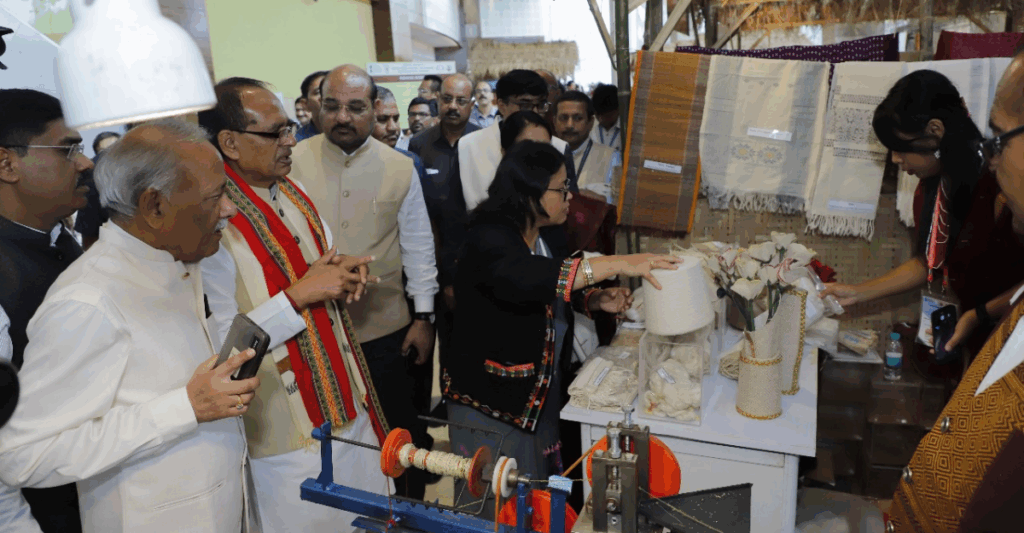 Shri Shivraj Singh Chouhan interacts with weavers and artisans at National Conclave on ‘Weaving India Together’ in New Delhi